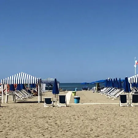 Chalet Comfort Mobilehome Camping R8 Viareggio