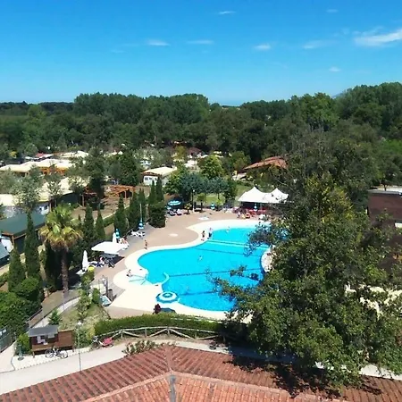 Chalet Comfort Mobilehome Camping R8 Viareggio *